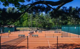 LOC Tennis courts
