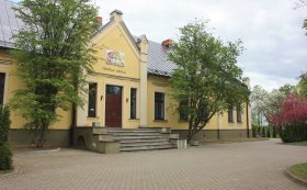 Hostel in Vecpils