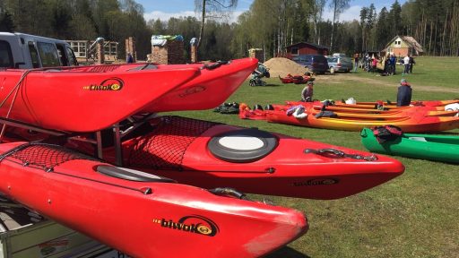 Verleih von Seekajaks und aufblasbaren SUP-Boards