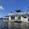 Das Liepāja-See-Schwimmhaus