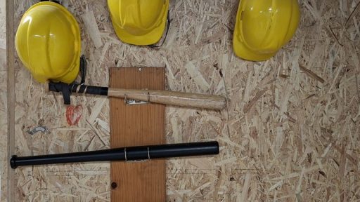 Pykčio iškrovos erdvė  Hammer and scream 